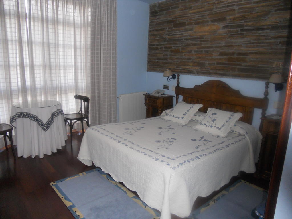 Hotel Taramundi Ruang foto