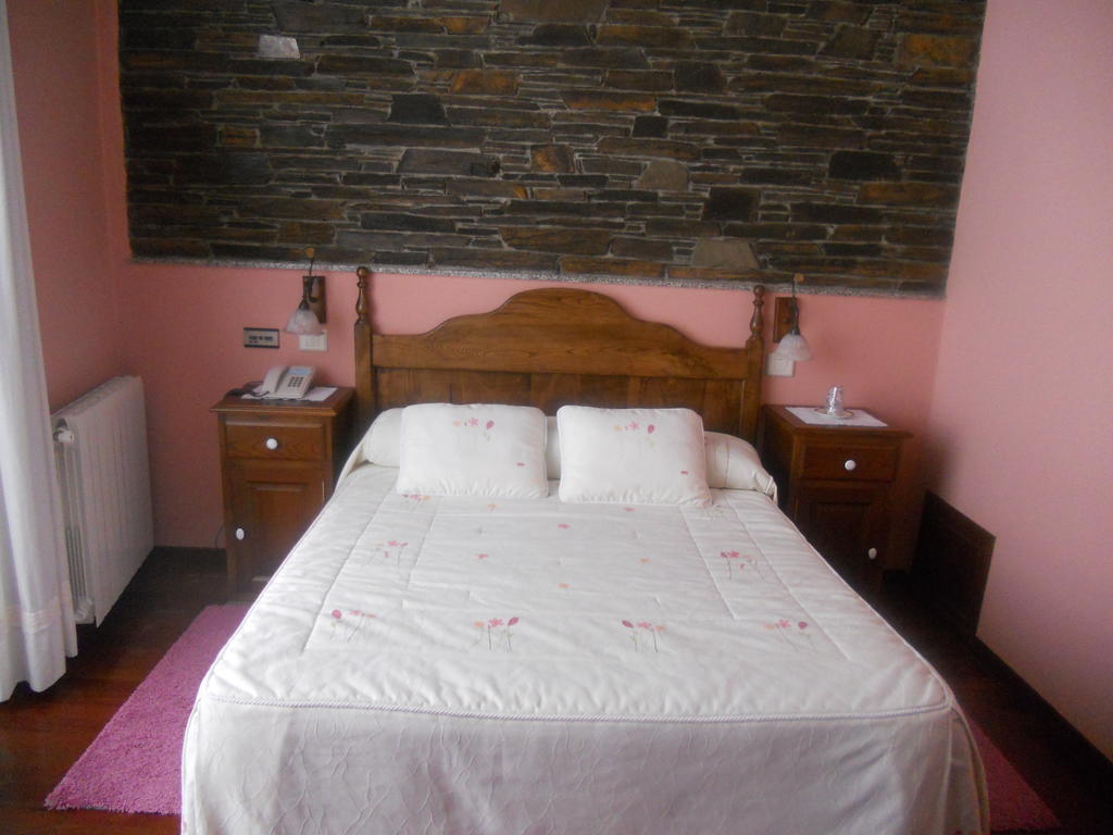 Hotel Taramundi Ruang foto